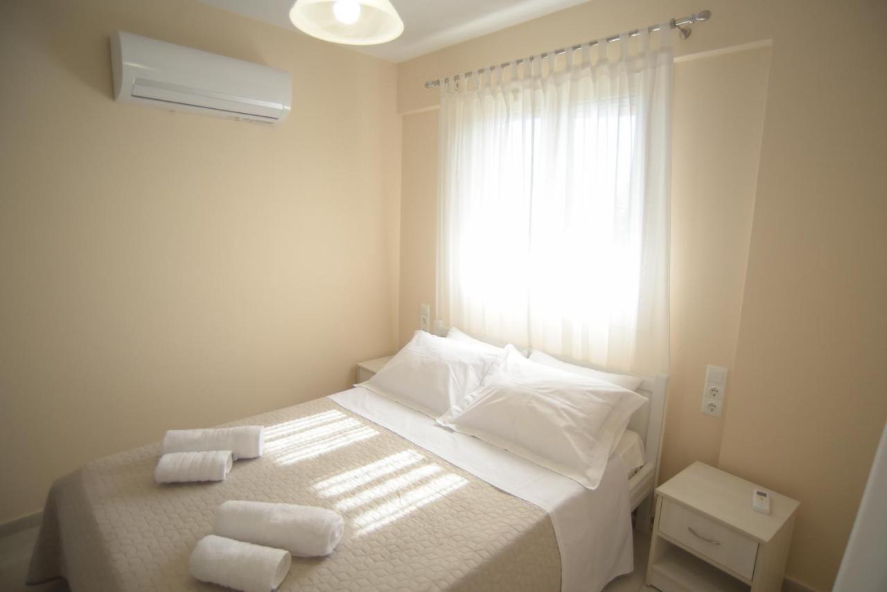 Mistral Apartments Kariotai Exterior photo