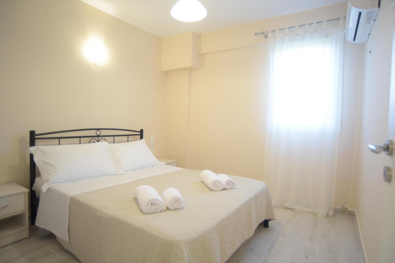 Mistral Apartments Kariotai Exterior photo